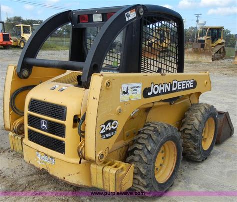 skidsteer 240 series 2 battery problems